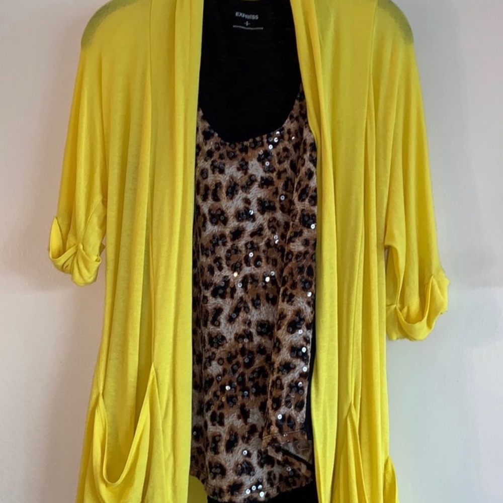 Express Blouse - Picture 9 of 9